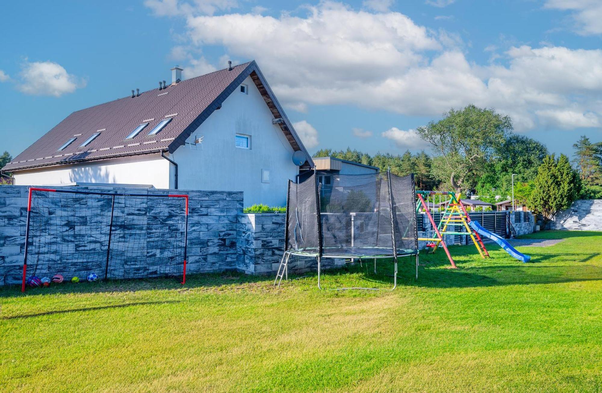 Domki Letniskowe Maks Bobolin Exterior foto